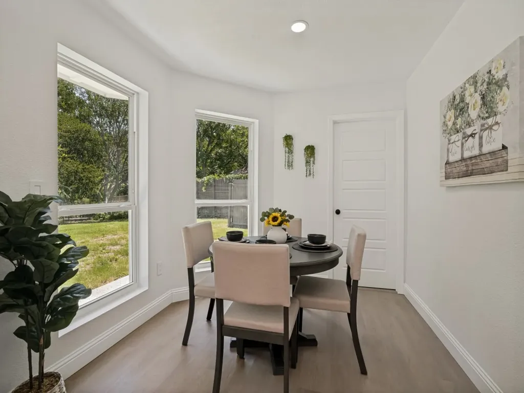 1202 Quail Hollow Drive Garland TX 75043