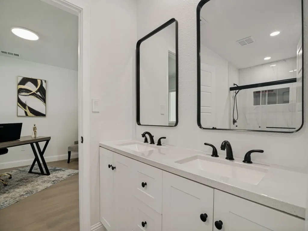 1202 Quail Hollow Drive Garland TX 75043