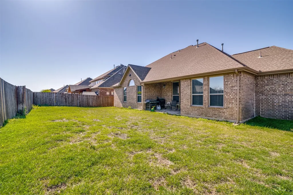9615 Edgeway Circle Rowlett TX 75089