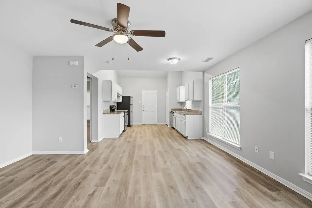 206 River Rock Drive Dallas TX 75217