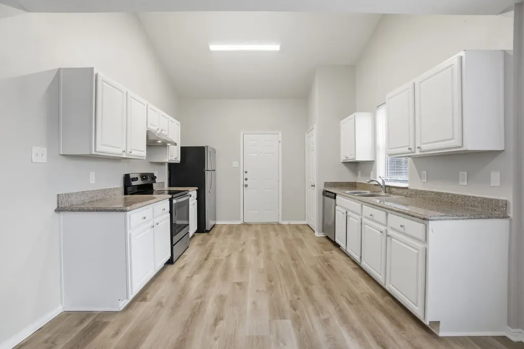 206 River Rock Drive Dallas TX 75217