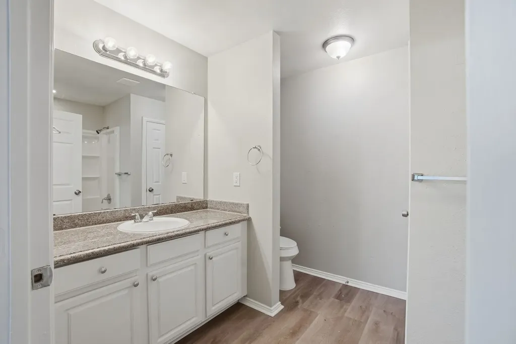 206 River Rock Drive Dallas TX 75217