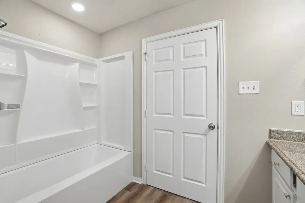 206 River Rock Drive Dallas TX 75217