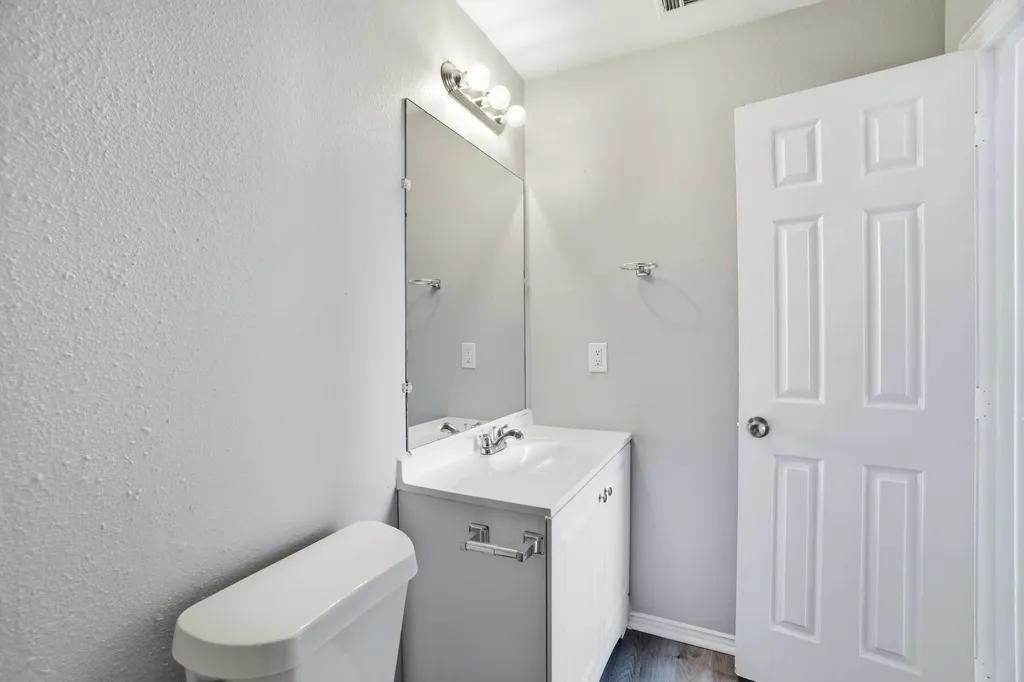 206 River Rock Drive Dallas TX 75217