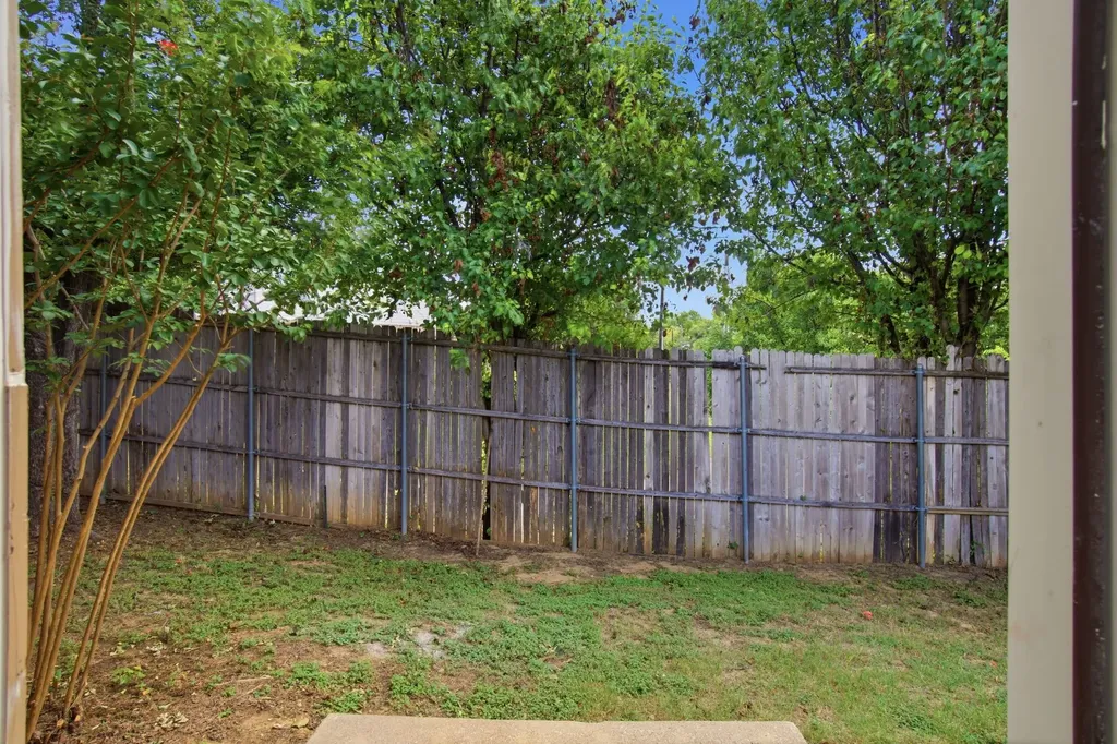 206 River Rock Drive Dallas TX 75217