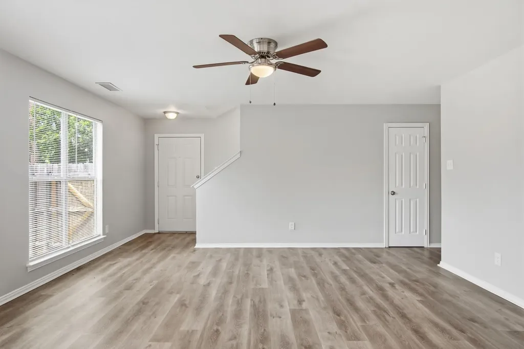206 River Rock Drive Dallas TX 75217