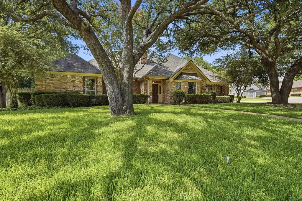 907 Hemphill Drive Cleburne TX 76033