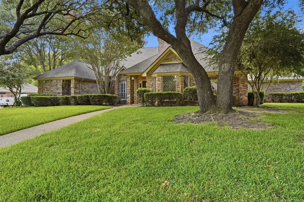907 Hemphill Drive Cleburne TX 76033