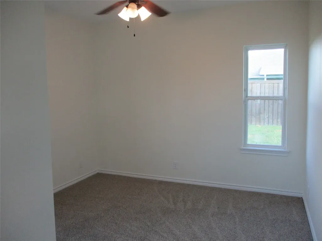 117 Mill Street Emory TX 75440