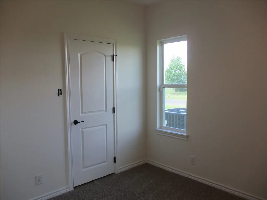 117 Mill Street Emory TX 75440