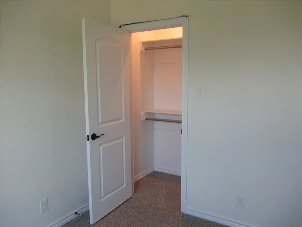 117 Mill Street Emory TX 75440