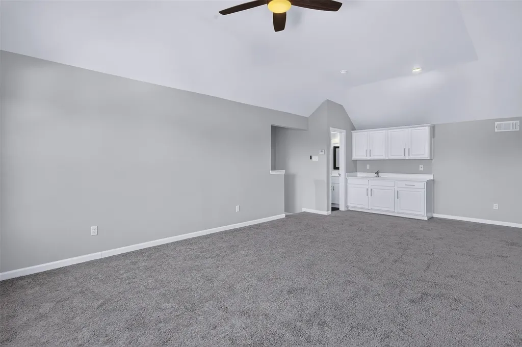 308 Hardeman Boulevard Justin TX 76247
