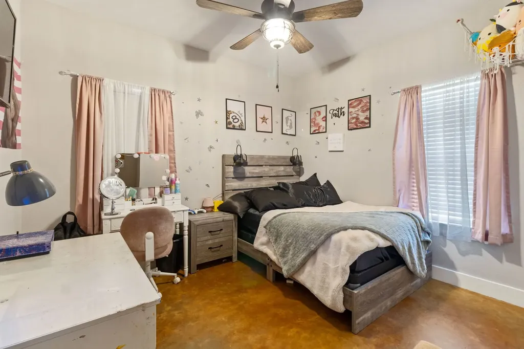 5337 Dusty Road Athens TX 75752