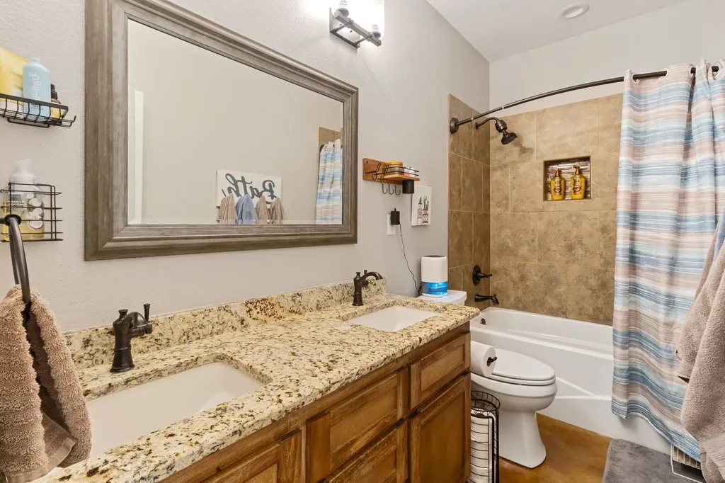 5337 Dusty Road Athens TX 75752