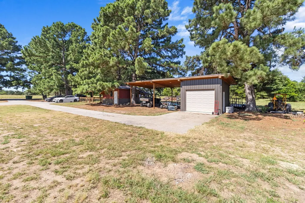 5337 Dusty Road Athens TX 75752
