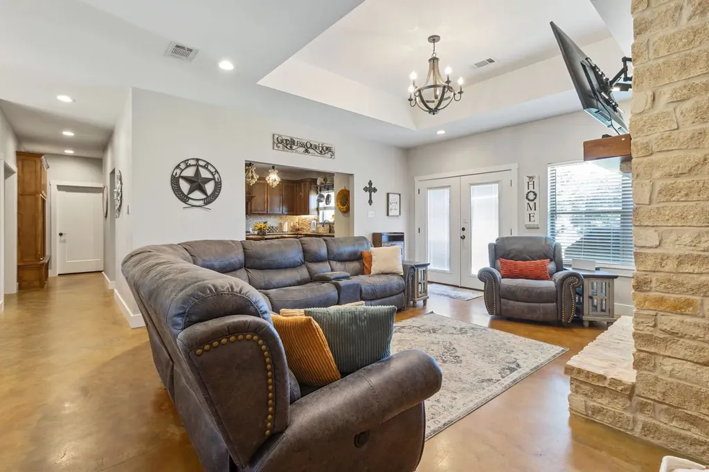 5337 Dusty Road Athens TX 75752