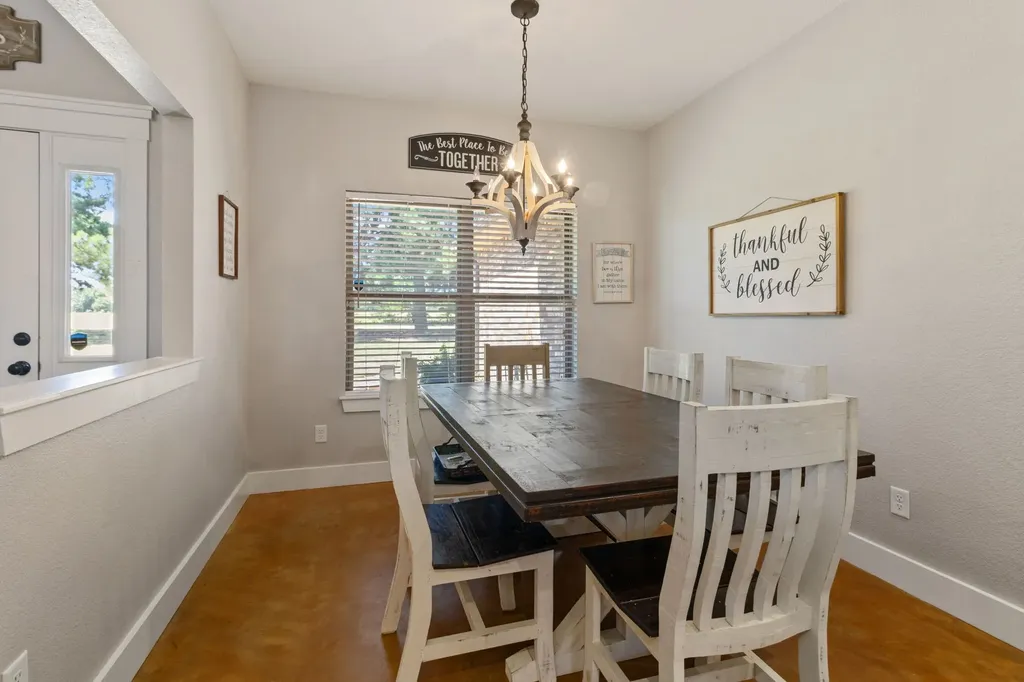 5337 Dusty Road Athens TX 75752
