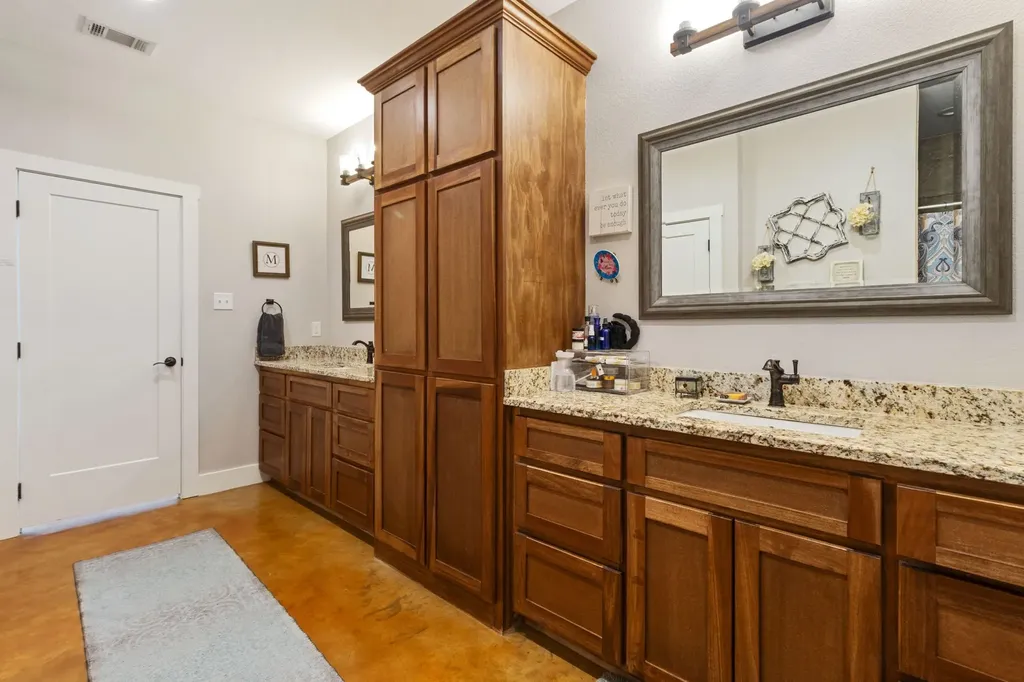 5337 Dusty Road Athens TX 75752