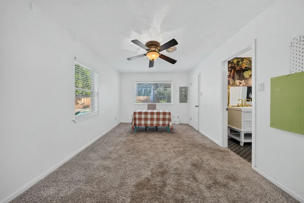 6736 Corona Drive North Richland Hills TX 76180