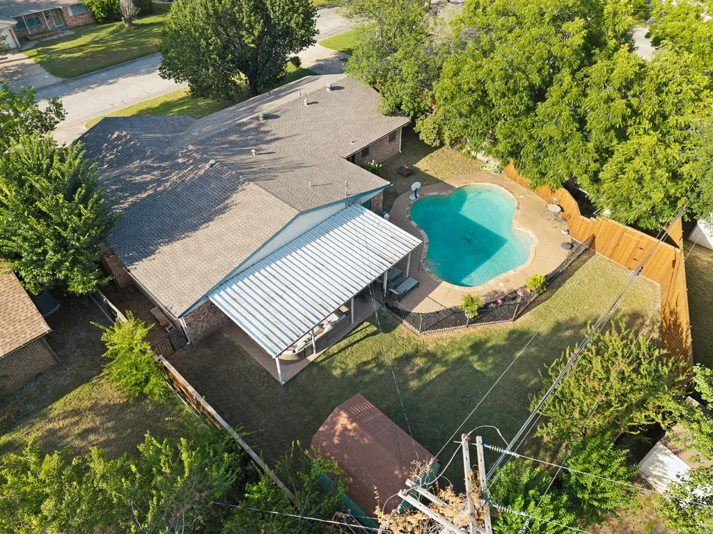 6736 Corona Drive North Richland Hills TX 76180