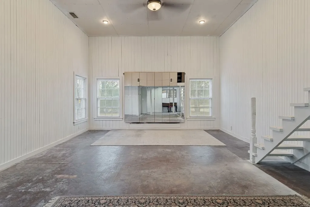 4120 E Interstate 30 Campbell TX 75422