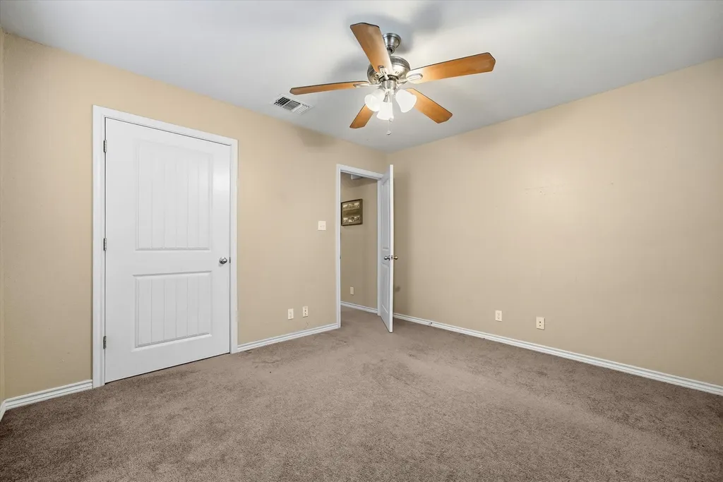 9111 County Road 313 Terrell TX 75161
