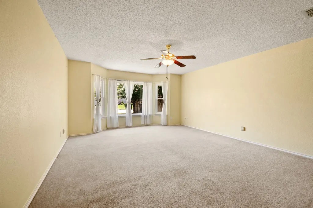 6612 Beryl Drive Arlington TX 76002
