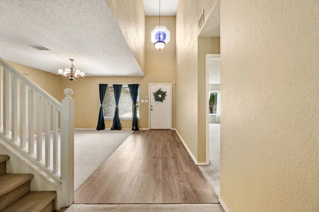 6612 Beryl Drive Arlington TX 76002