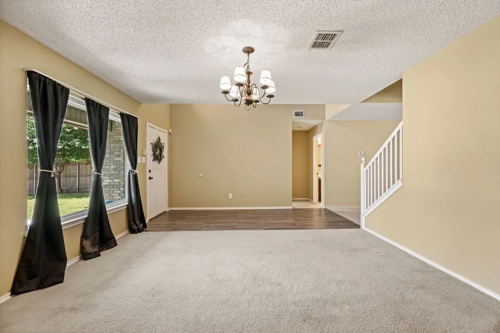 6612 Beryl Drive Arlington TX 76002
