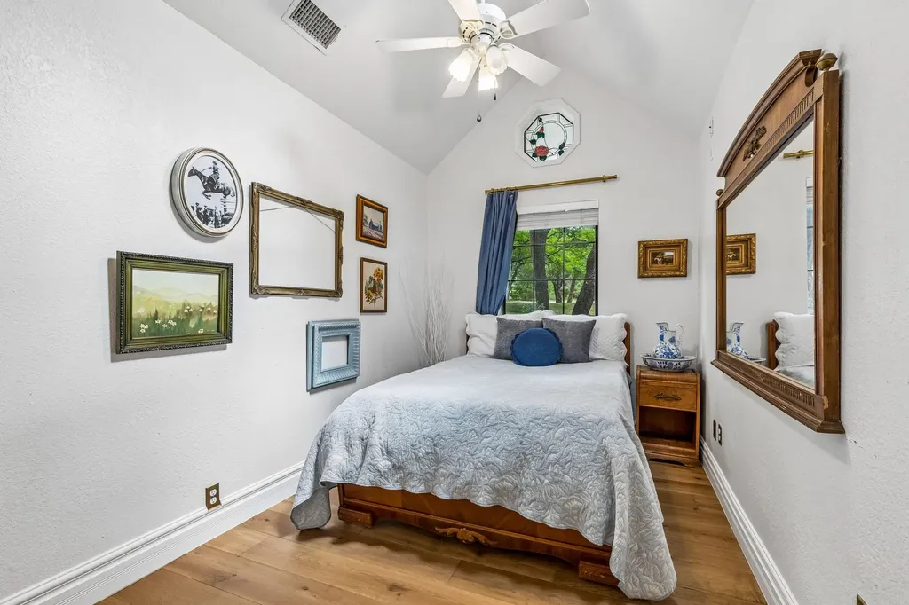 4546 County Road 408 Mckinney TX 75071