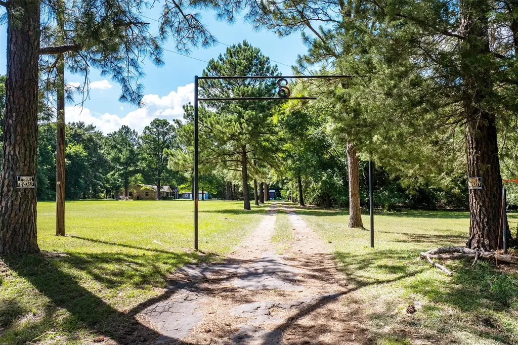741 Vz County Road 4134 Canton TX 75103