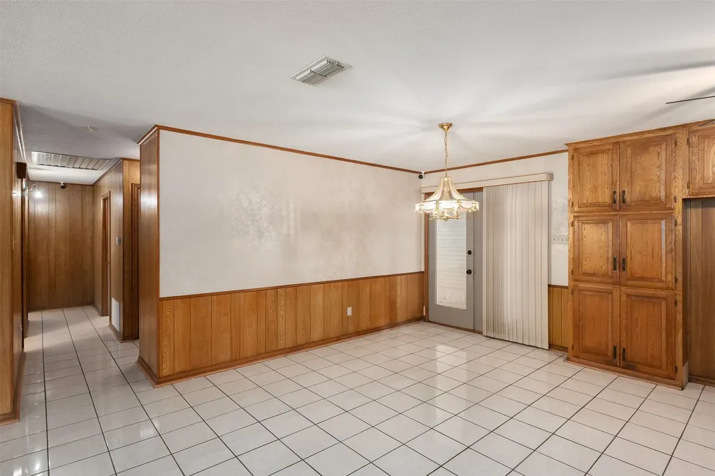 741 Vz County Road 4134 Canton TX 75103