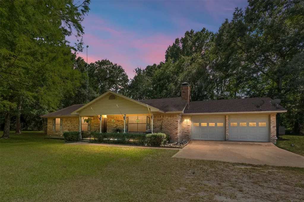 741 Vz County Road 4134 Canton TX 75103