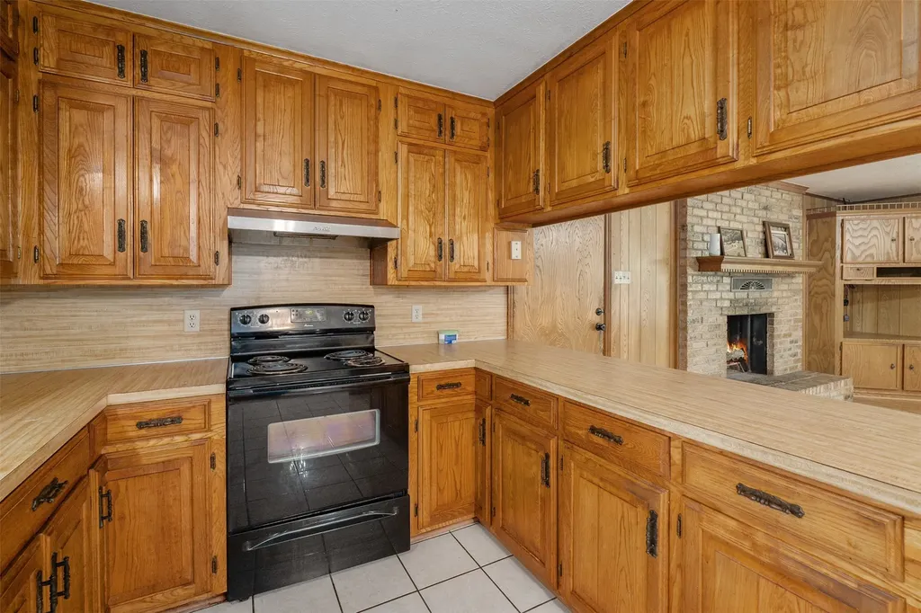 741 Vz County Road 4134 Canton TX 75103