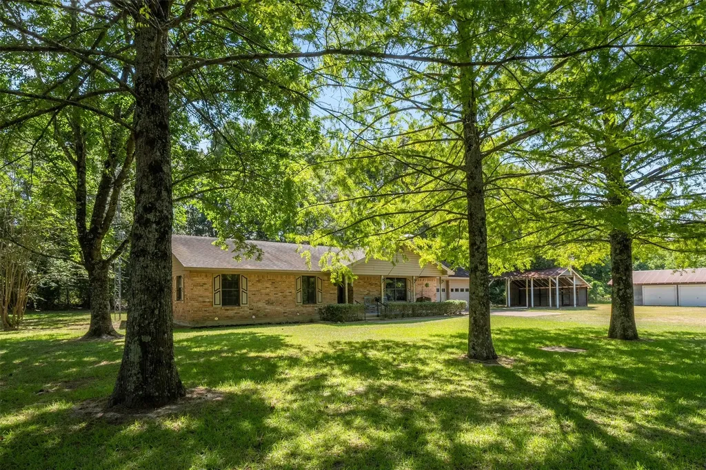 741 Vz County Road 4134 Canton TX 75103