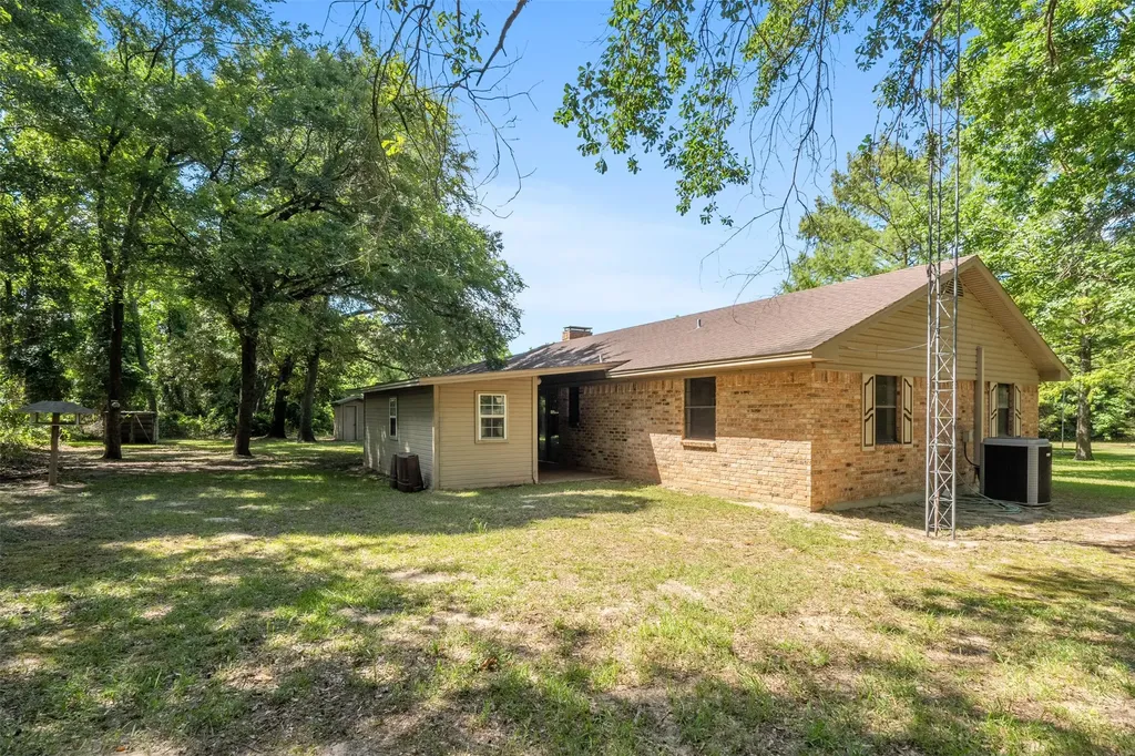 741 Vz County Road 4134 Canton TX 75103