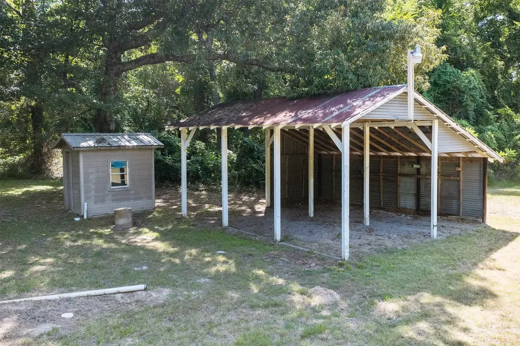 741 Vz County Road 4134 Canton TX 75103
