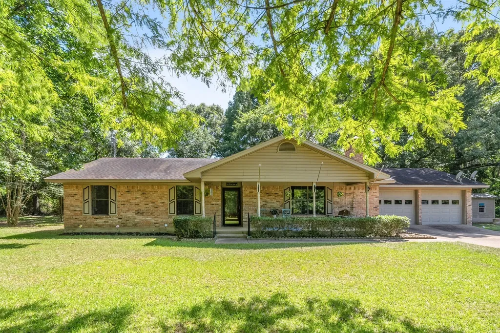 741 Vz County Road 4134 Canton TX 75103