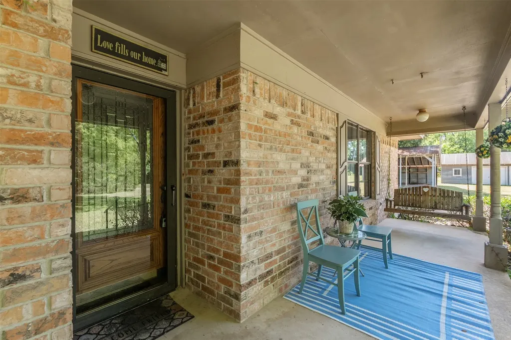 741 Vz County Road 4134 Canton TX 75103