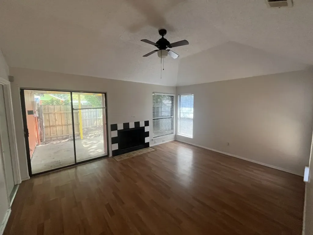 10204 Oak Terrace Circle Dallas TX 75227