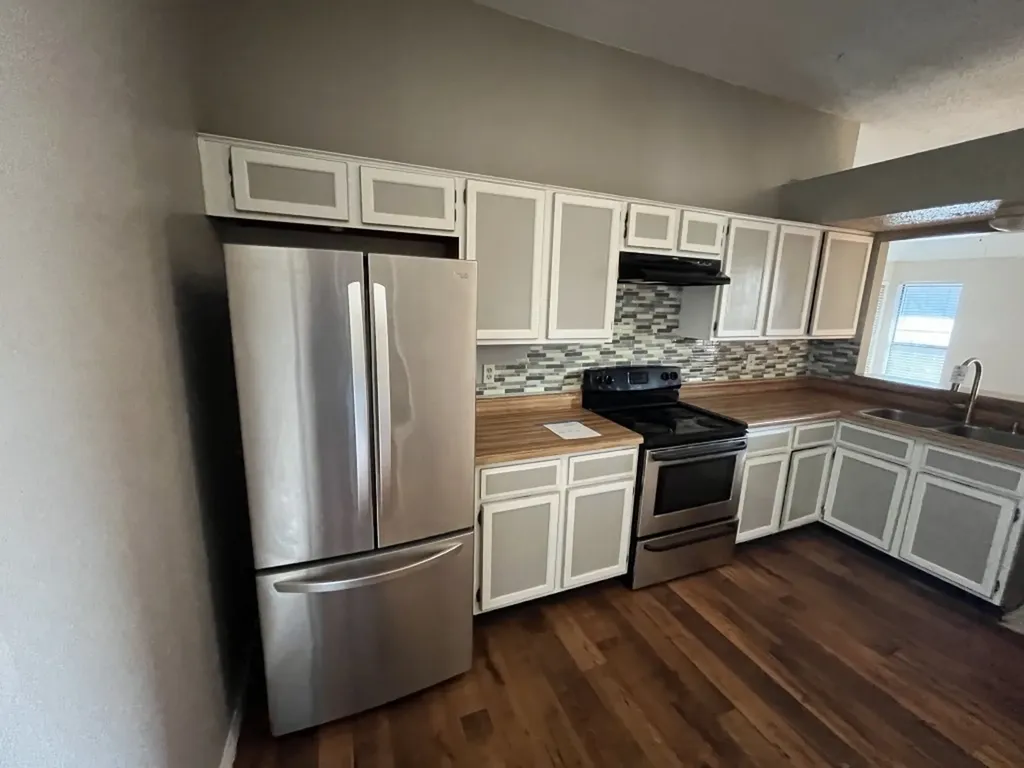 10204 Oak Terrace Circle Dallas TX 75227