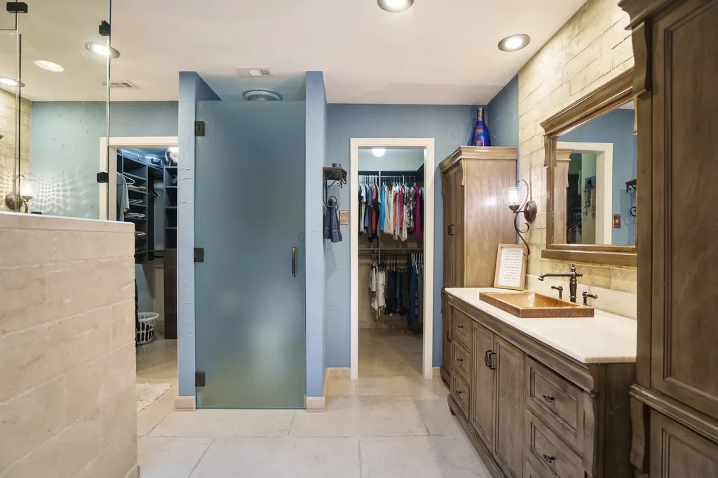 6423 Redpine Road Dallas TX 75248