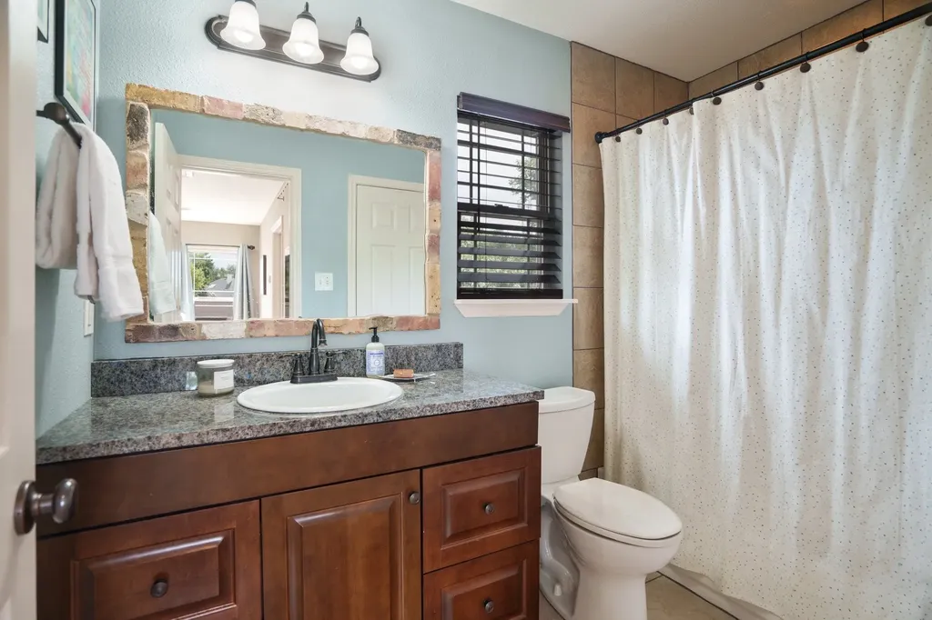 6423 Redpine Road Dallas TX 75248