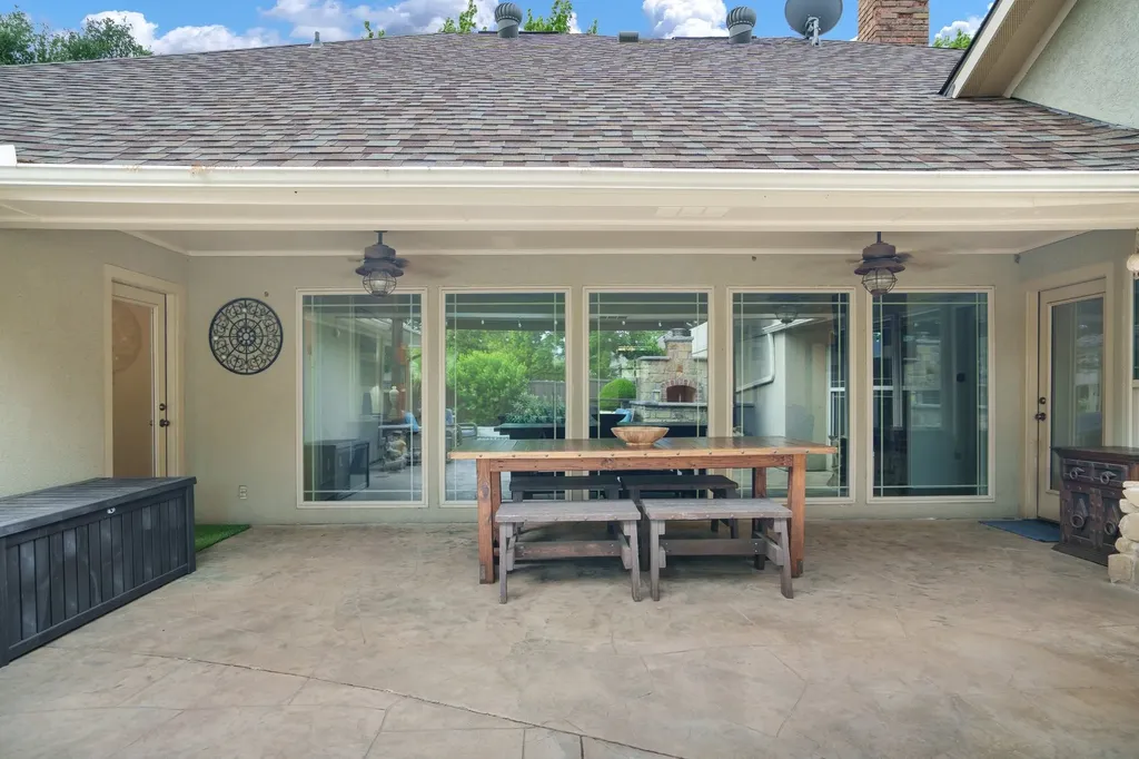 6423 Redpine Road Dallas TX 75248