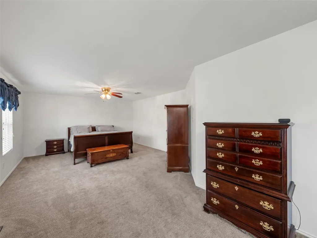 2305 Avalon Creek Way Mckinney TX 75071