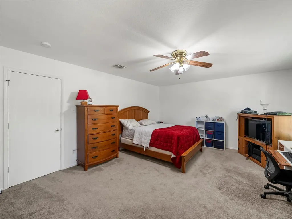 2305 Avalon Creek Way Mckinney TX 75071