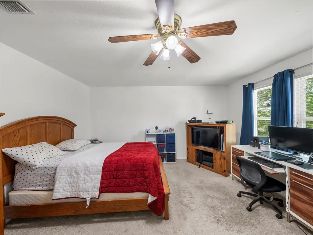 2305 Avalon Creek Way Mckinney TX 75071