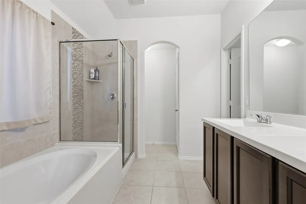 1235 Acmite Avenue Cross Roads TX 76227