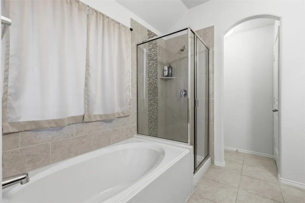 1235 Acmite Avenue Cross Roads TX 76227