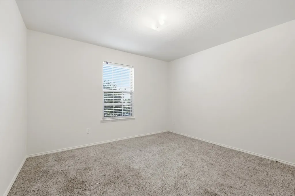 1235 Acmite Avenue Cross Roads TX 76227